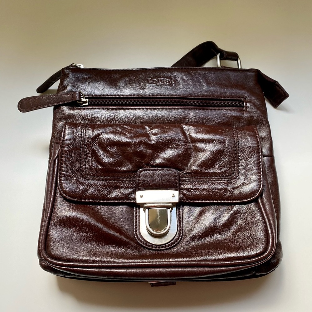 ‼️FREE with $20+ LaDiva leather crossbody bag